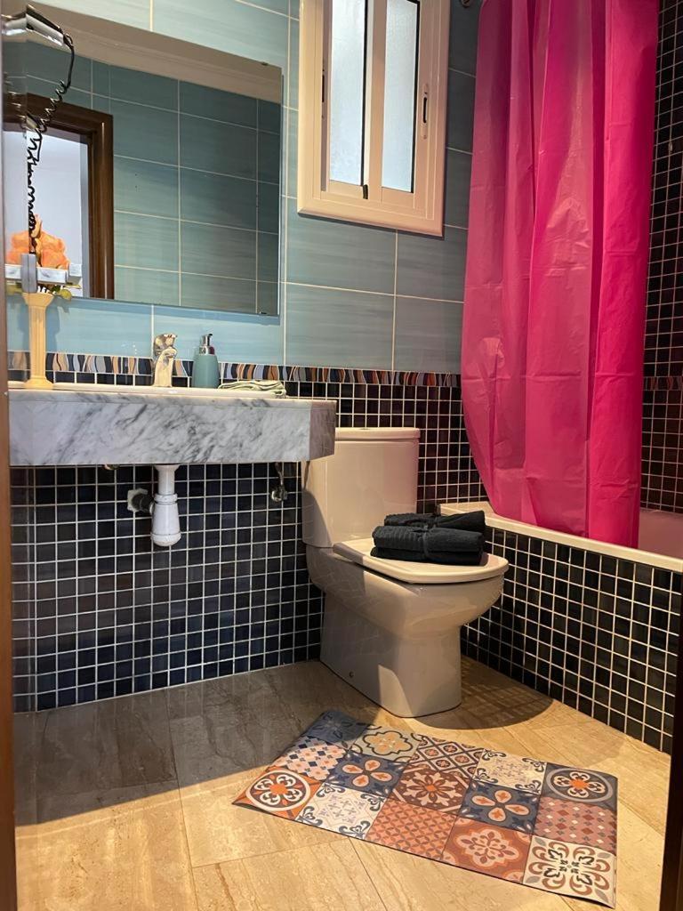 By La Rambla Rooms Barcelone Extérieur photo